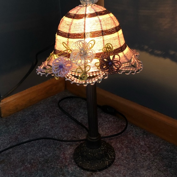 Vintage Beaded Hat Side Lamp - Picture 2 of 8